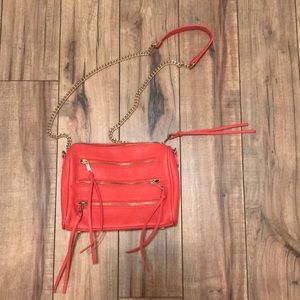 Crossbody purse